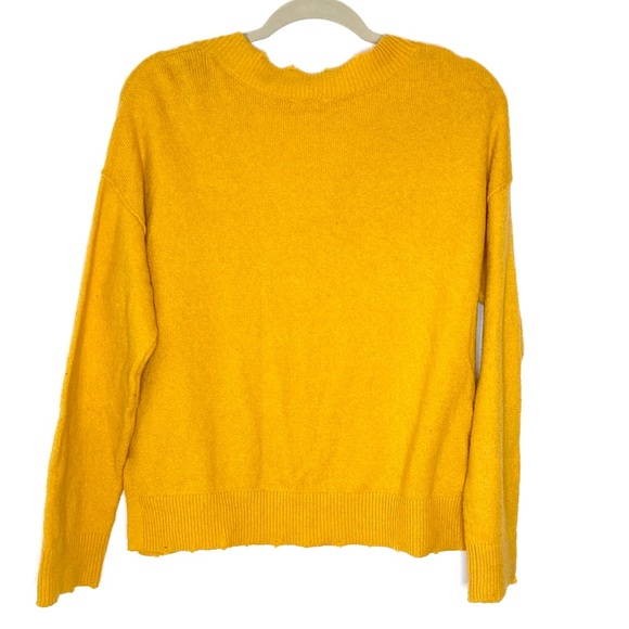 Melrose and Market Destroyed Detail V-Neck Sweater - Picture 3 of 8